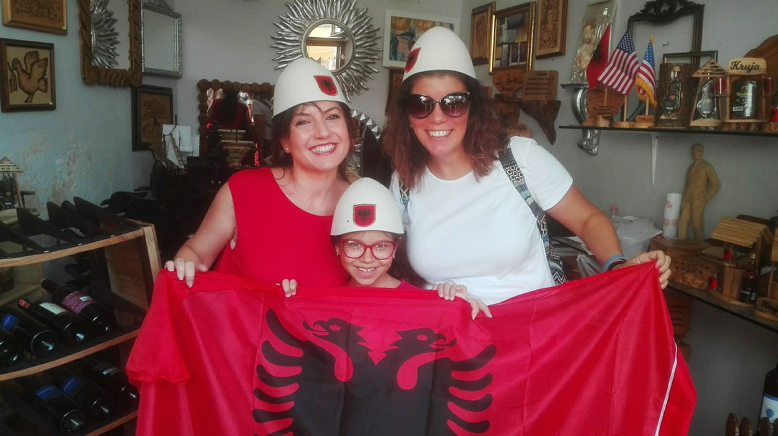 Chi trova un amico trova un tesoro. Saranno donati alle famiglie in difficoltà saponi artigianali prodotti in Albania.